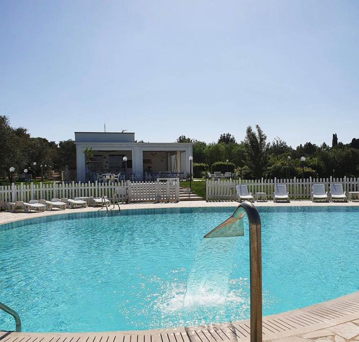 larondineagriturismo it agriturismo-puglia-vicino-al-mare 012